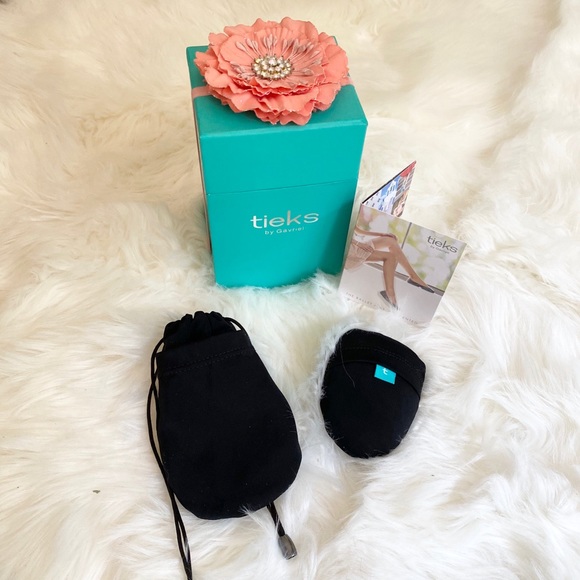 SOLD NIB Biscotti Patent Tieks - Picture 11 of 14